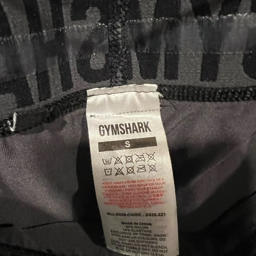 Gymshark Black and Gray Activewear